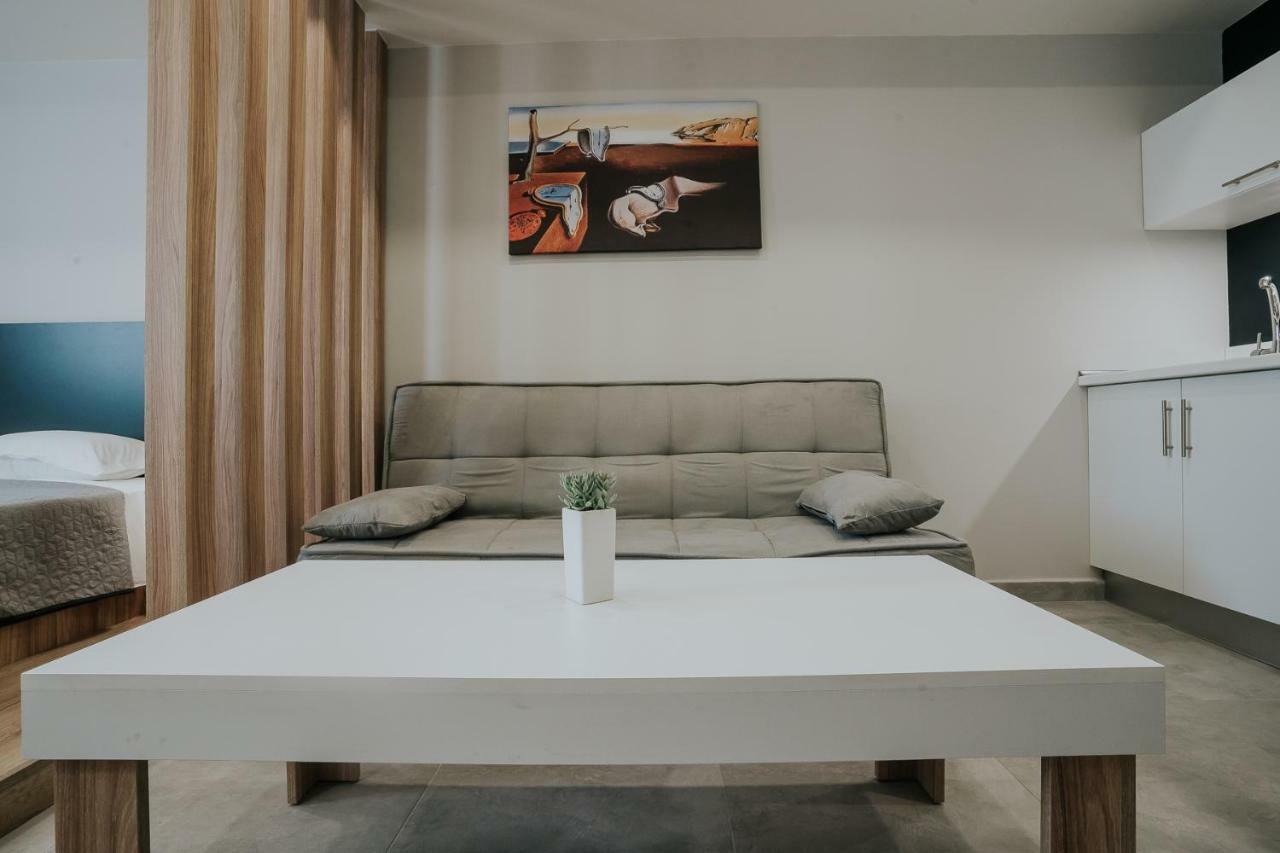 Unique Experience Apartment'S Thessaloníki Luaran gambar